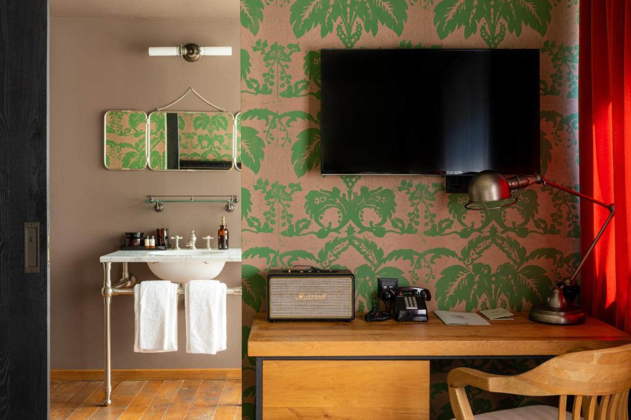 Garden View Twin Room