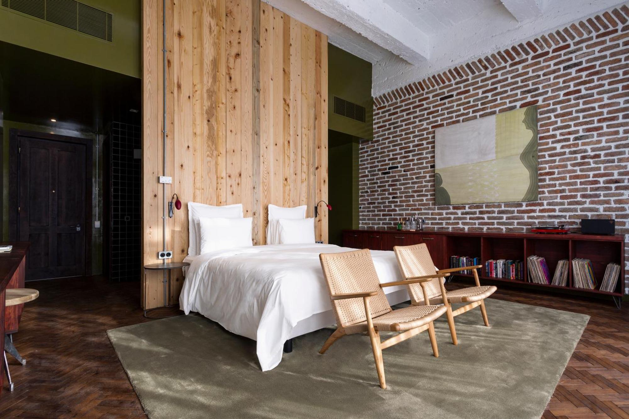 Terrace Room