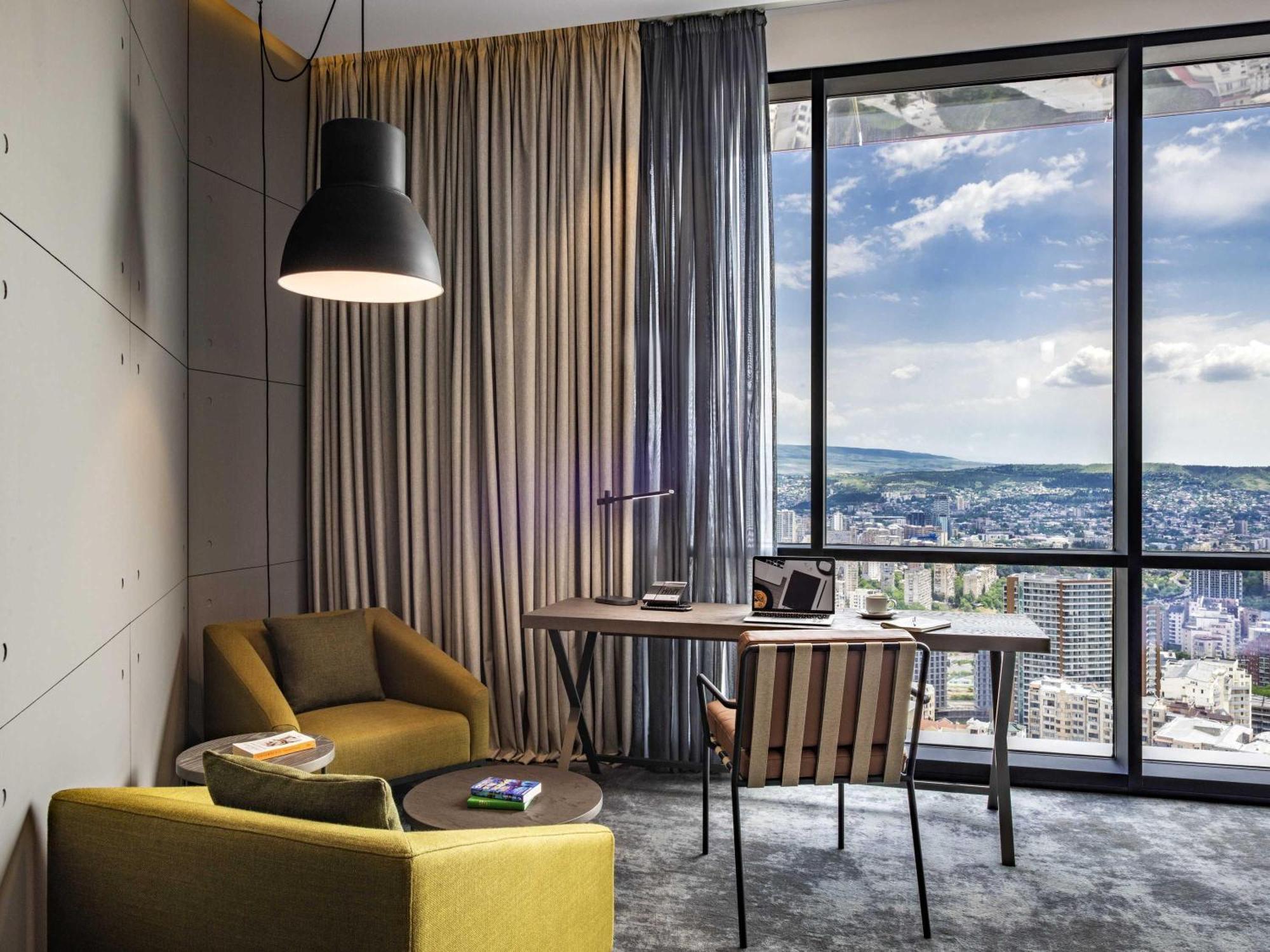 Executive King Room